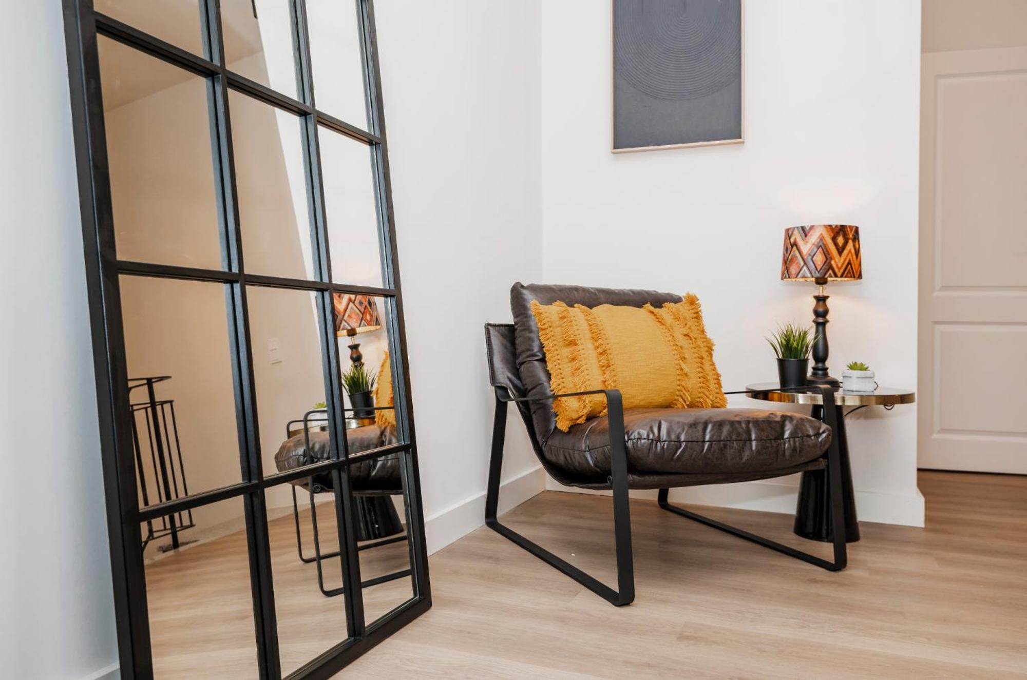 S331 - Luxurious Two Bedroom Duplex Apartment In Köln Exterior foto